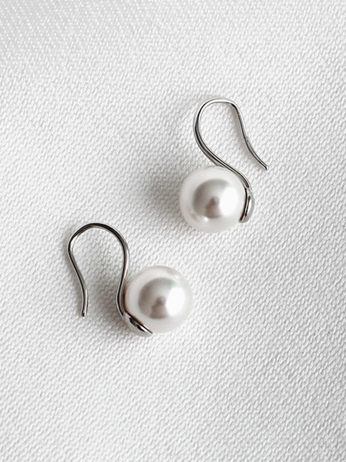 925 silver basic 8mm pearl hook earring (스왈진주) 6차 재입고
