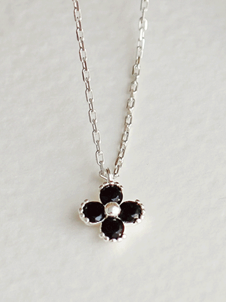 925 silver black flower necklace