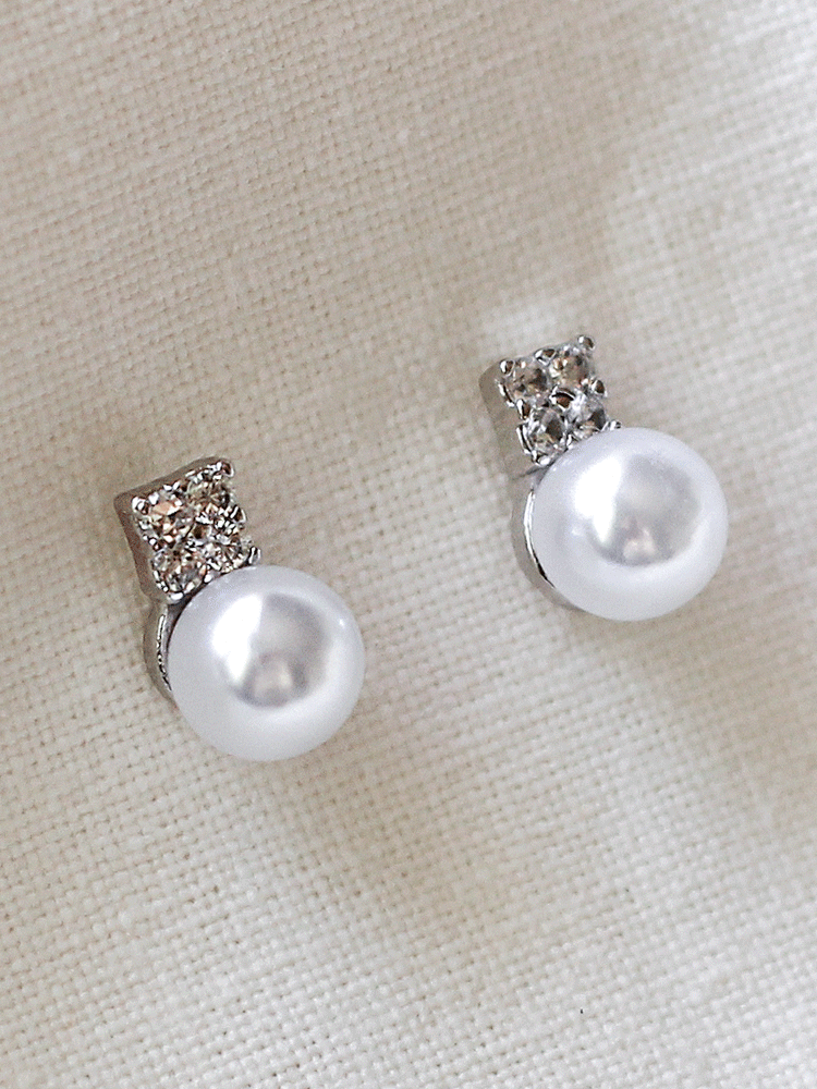 pearl cubic cube earring (은침)