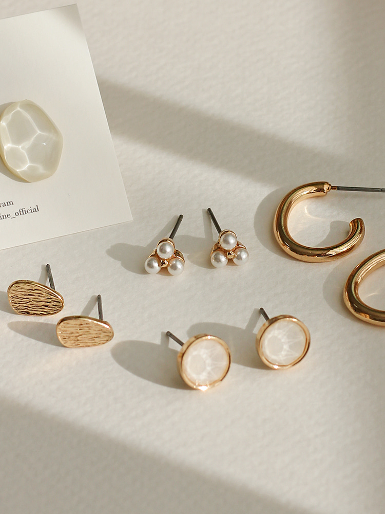 pearl berry gold earring set (5sets)